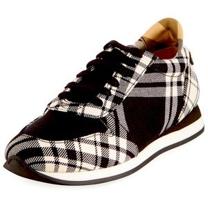 Burberry sneakers